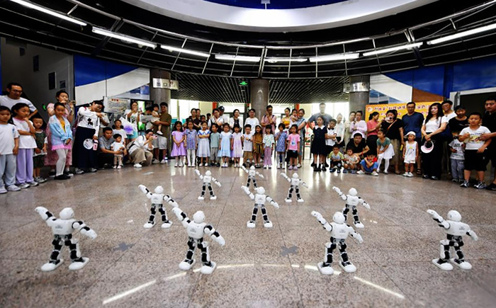 樂(lè)享多彩暑期