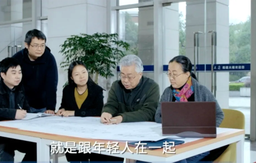 上海交大78歲院士，和年輕人造大船建海島