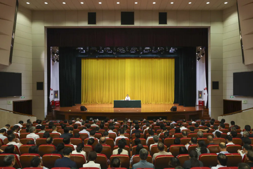 教育部黨組召開擴大會議 學(xué)習(xí)貫徹全國教育大會精神