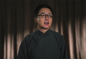 “捧著一顆心來(lái)，不帶半根草去”，把教育家陶行知的故事講給孩子聽(tīng)