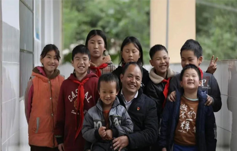 云南省文山州廣南縣蓮城鎮(zhèn)北寧中心學(xué)校落松地小學(xué)教師 農(nóng)加貴