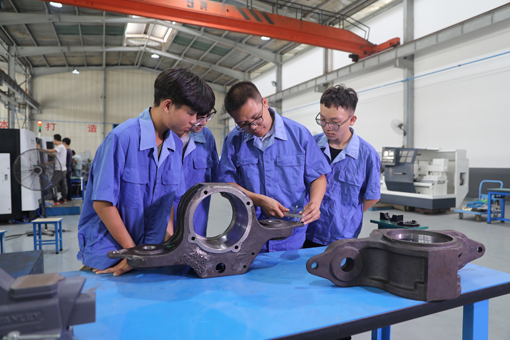 培養(yǎng)先進制造技術(shù)“領(lǐng)跑者”