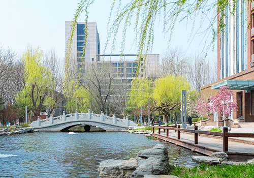 中國(guó)傳媒大學(xué)