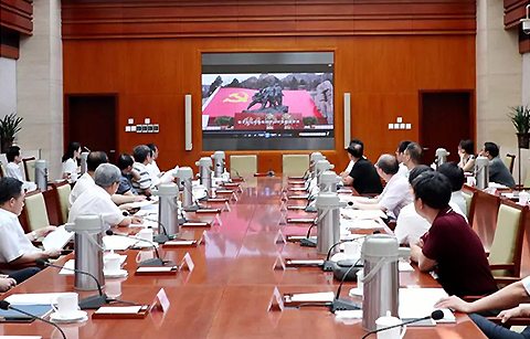 教育部部長(zhǎng)陳寶生：充分發(fā)揮勞動(dòng)教育在立德樹人中的重要作用，讓勞動(dòng)教育的路子越走越寬廣